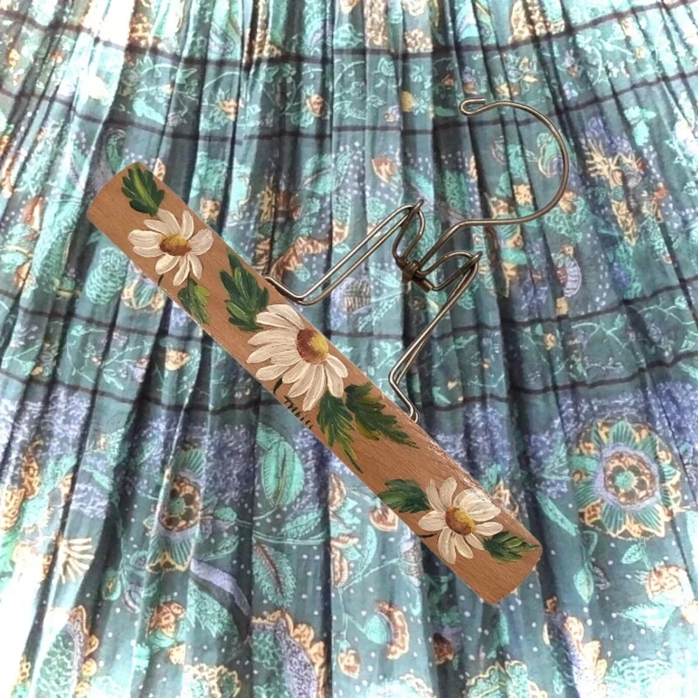 1960 WOOD GARMENT HANGER VTG MCM Daisy Boho Hippie Flower Skirt Baby Hand paint